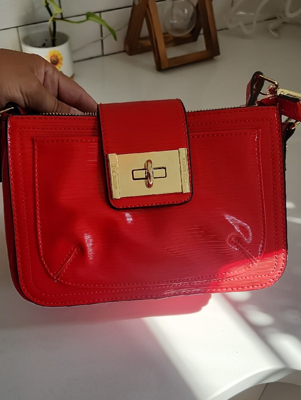 Steve Madden Red Crossbody Bag with Gold Hardware - Picture 8 of 8